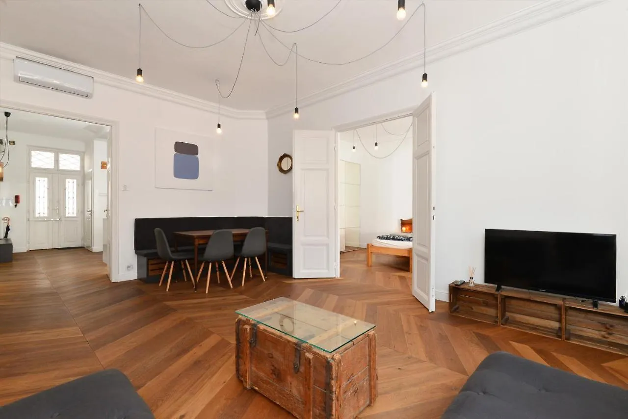 Apartment Daylight Apartment, The Best Location Budapest