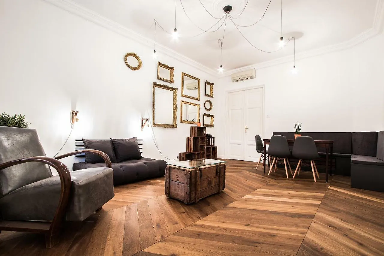Apartment Daylight Apartment, The Best Location Budapest