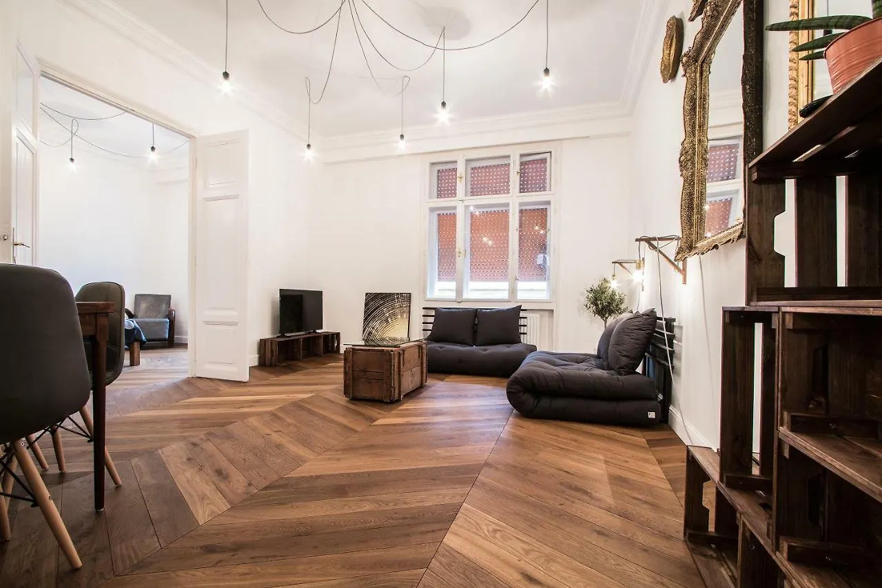 Daylight Apartment, The Best Location Budapest 0*,
